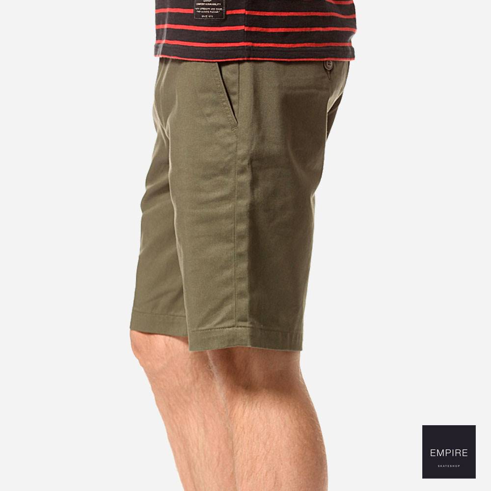 levi's skateboarding work shorts