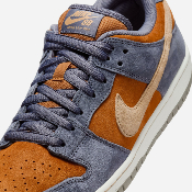 Nike SB - Dunk Low Pro - Light Carbon/Sesame-Monarch-Summit White