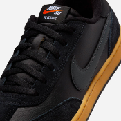 NIKE SB - FC CLASSIC - Black Anthracite Black Vivid Orange