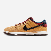 NIKE SB - DUNK LOW PRO -  Celestial Gold / Black Dark / Team Red